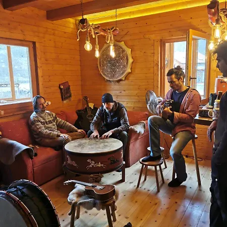 Dobok Haza, Fahaz Egyedulallo Termeszeti Kornyezetben Holiday home