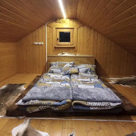 Holiday home Dobok Haza, Fahaz Egyedulallo Termeszeti Kornyezetben Kesztolc
