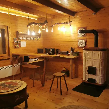 Holiday home Dobok Haza, Fahaz Egyedulallo Termeszeti Kornyezetben Kesztolc